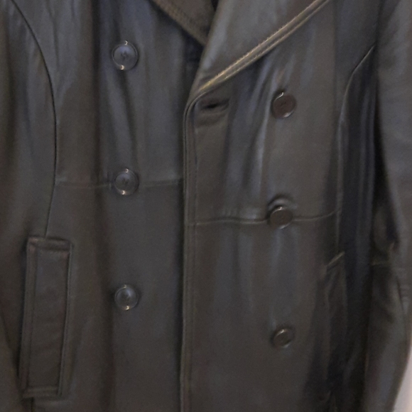 Danier Leather Peacoat - Picture 2 of 6